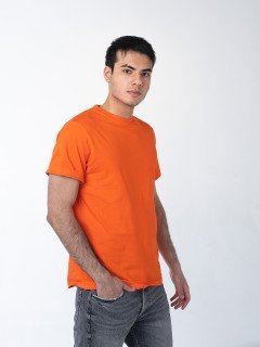 Коралловая мужская футболка